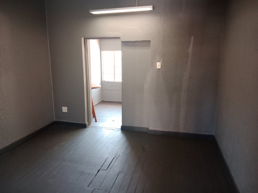 To Let commercial Property for Rent in Groenvlei Western Cape